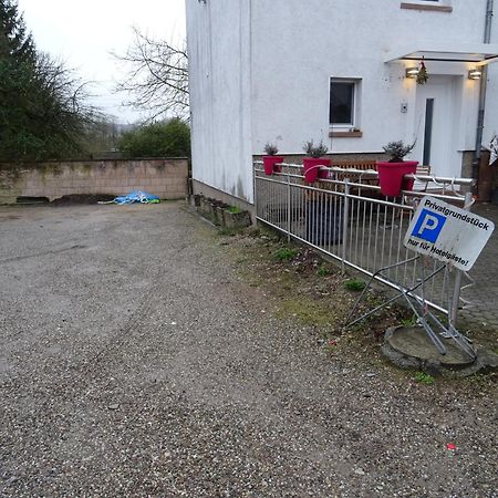 Aparthotel Zum Dom Kleinblittersdorf ภายนอก รูปภาพ