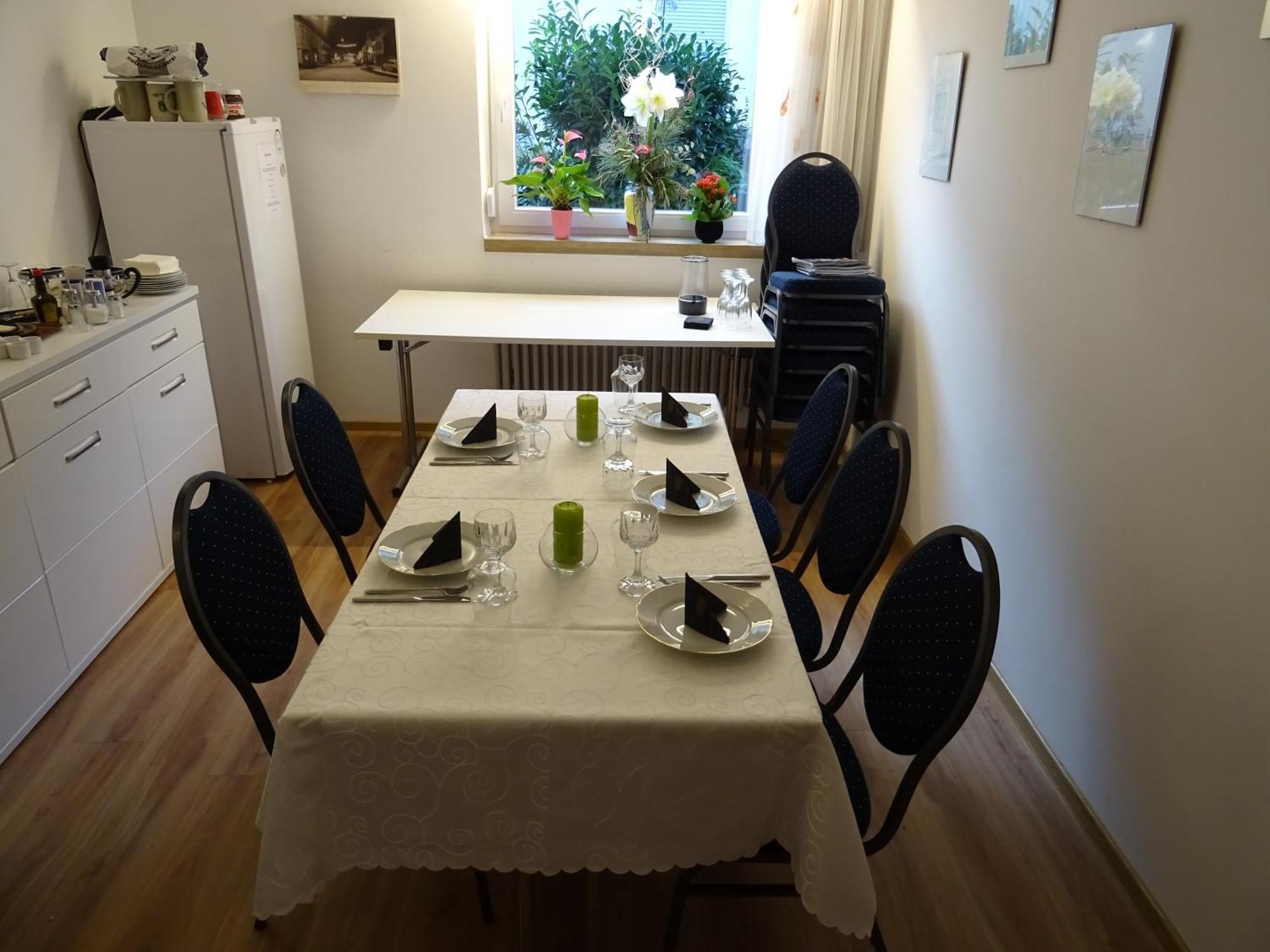 Aparthotel Zum Dom Kleinblittersdorf ภายนอก รูปภาพ