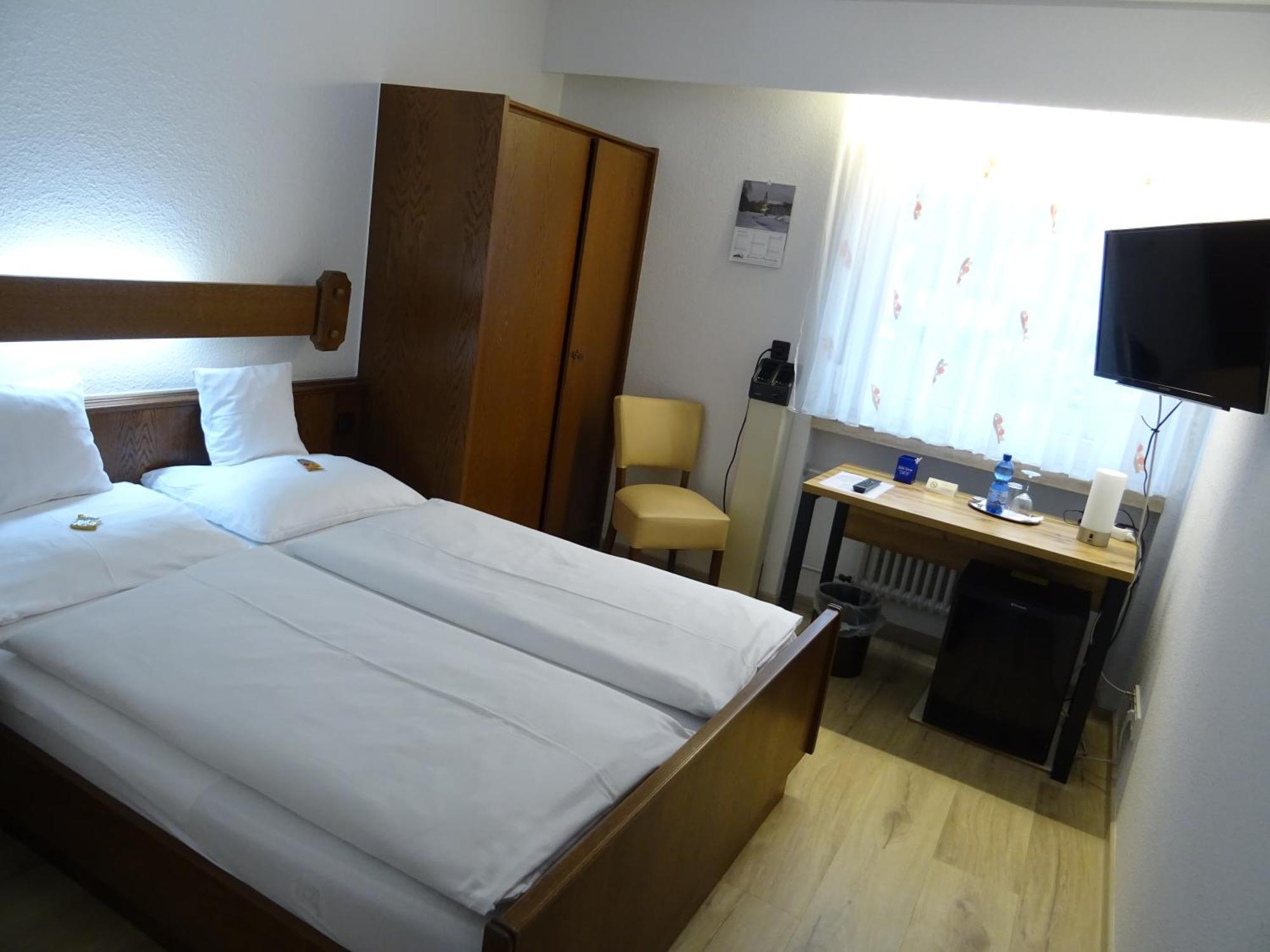 Aparthotel Zum Dom Kleinblittersdorf ภายนอก รูปภาพ